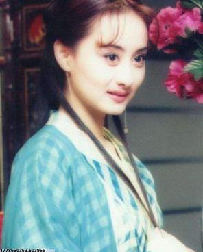 城雅子